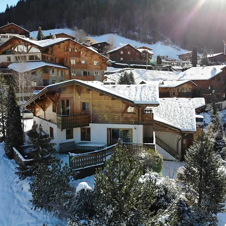 Chantelle Chalet *